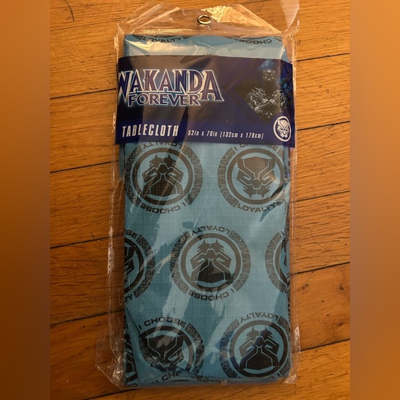 Black Panther happy birthday background/ backdrop, 6 x 4, purple and black - Picture 3 of 3